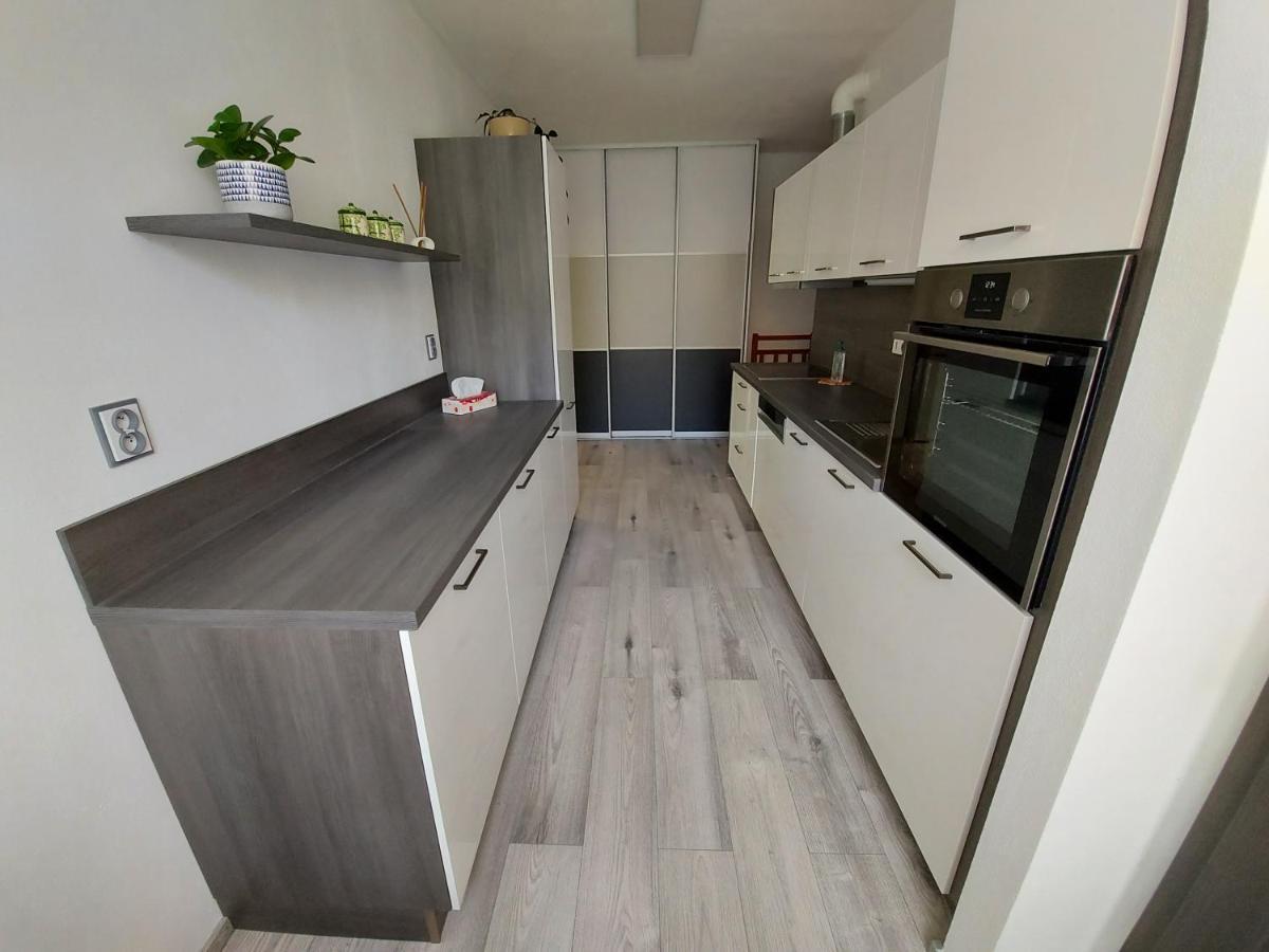 Apartmán Eva - plně vybavený byt - Týn nad Vltavou Esterno foto